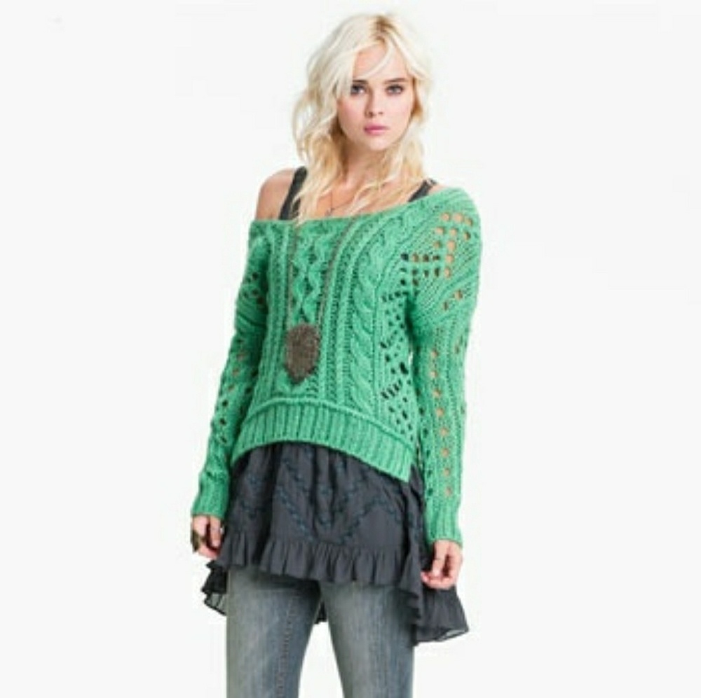 Free people mint green cable sweater Sm